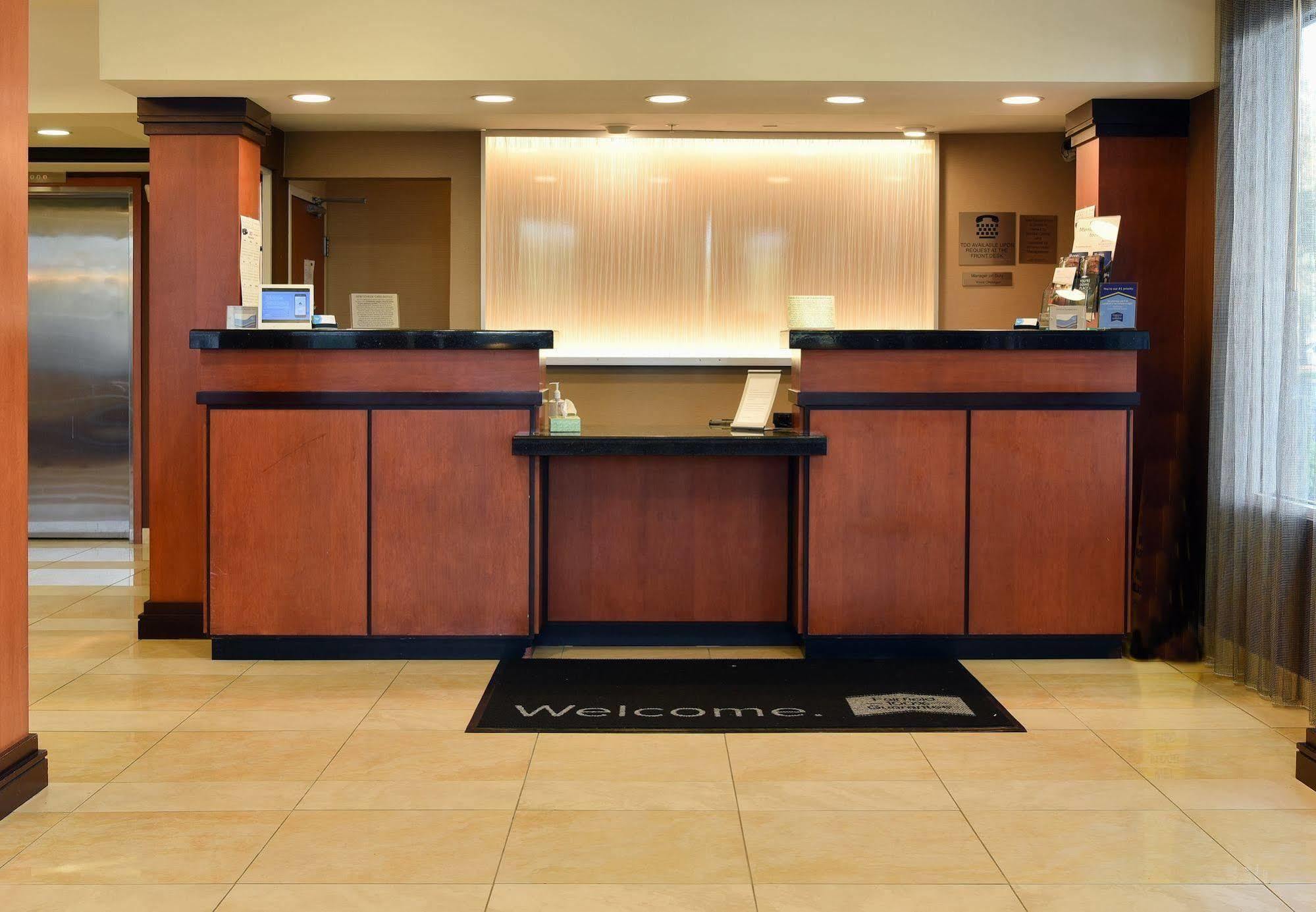 Fairfield Inn Hartford Airport Windsor Locks Buitenkant foto