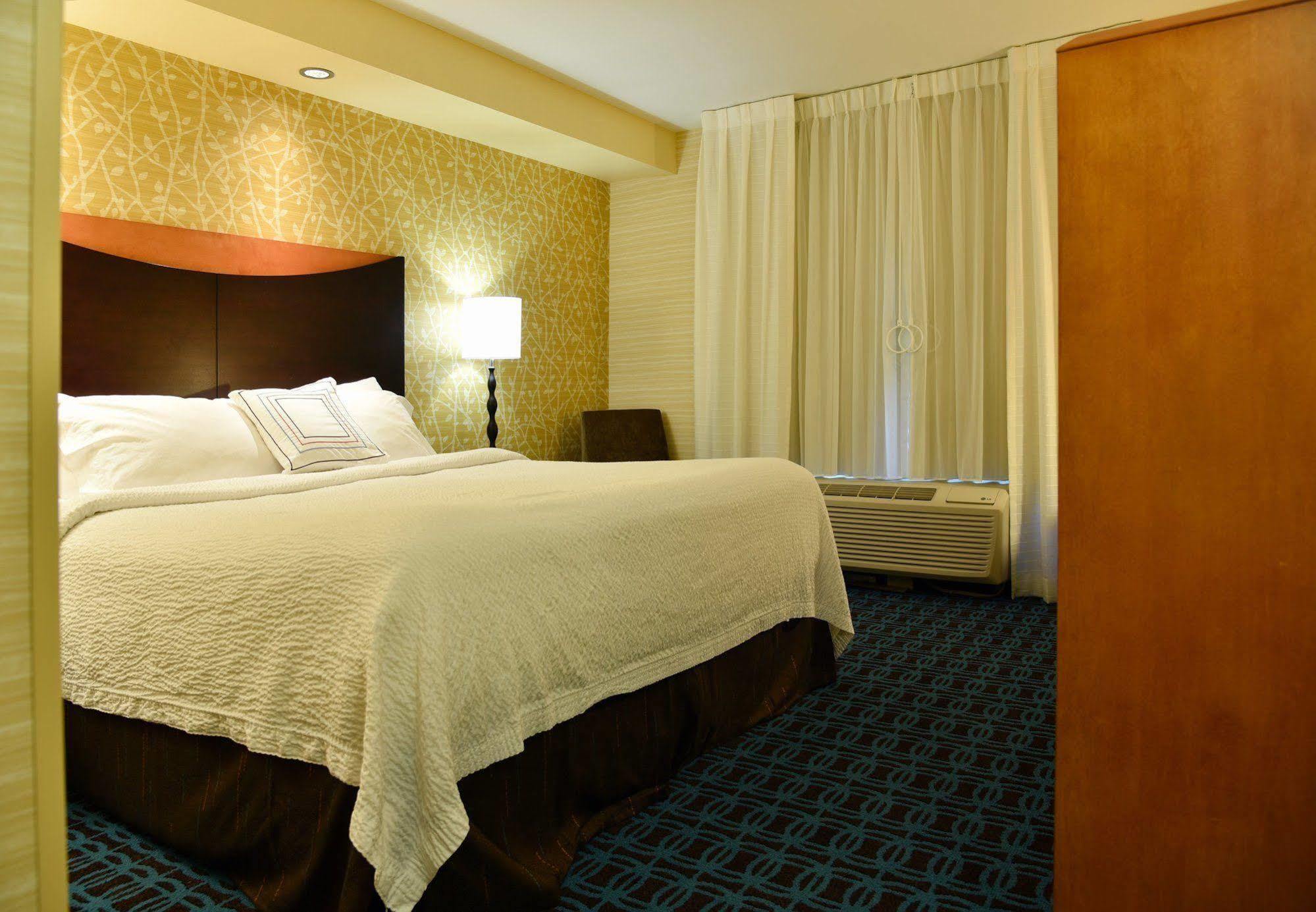 Fairfield Inn Hartford Airport Windsor Locks Buitenkant foto